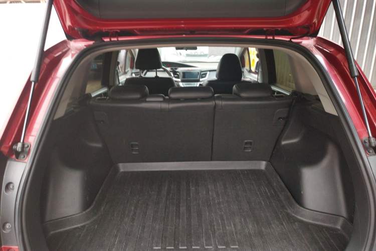 Used Honda Jade 2014 1.8L Automatic Comfort Elite Version 5 Seats Trunk