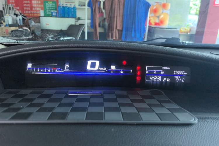 Used Honda Jade 2014 1.8L Automatic Comfort Elite Version 5 Seats Instrument Cluster