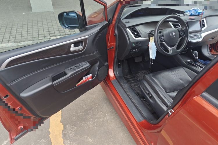 Used Honda Jade 2014 1.8L CVT Luxury Edition 5 seats Driver Seat