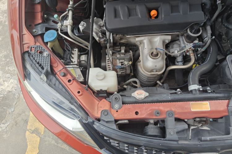 Used Honda Jade 2014 1.8L CVT Luxury Edition 5 seats Engine Bay Right