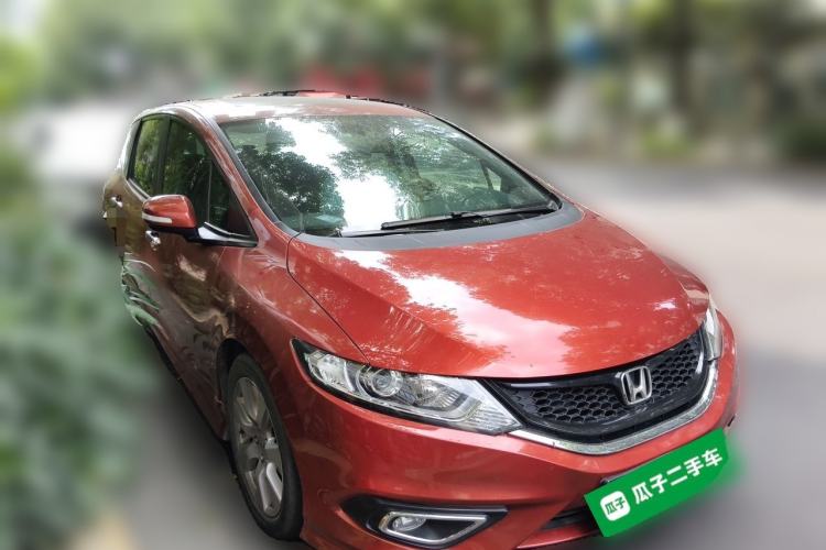 Used Honda Jade 2014 1.8L CVT Luxury Edition 5 seats Front Right 45 Deg