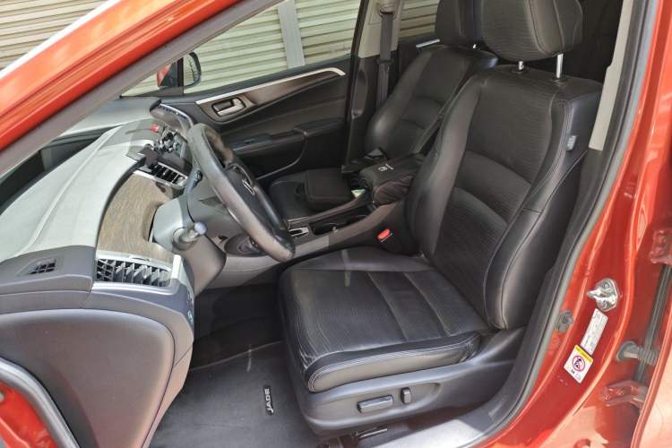 Used Honda Jade 2014 1.8L CVT Luxury Edition 5 seats Left Front Seat