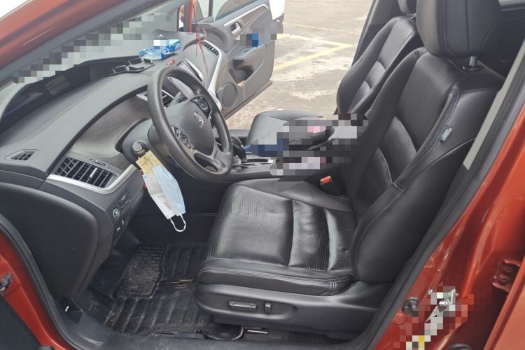 Used Honda Jade 2014 1.8L CVT Luxury Edition 5 seats Left Front Seat
