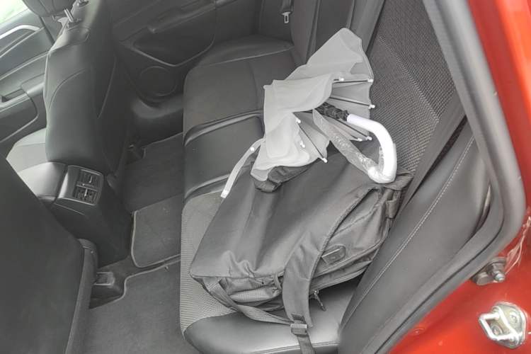 Used Honda Jade 2014 1.8L Automatic Comfort Elite Version 5 Seats Left Rear Seat