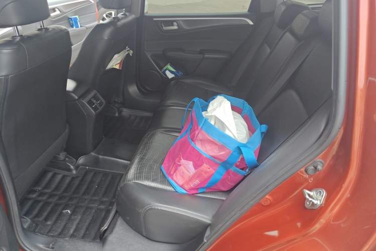 Used Honda Jade 2014 1.8L CVT Luxury Edition 5 seats Left Rear Seat