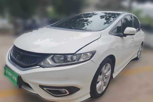 Ojetý Honda Jade 2014 1.8L Automatic Comfort Elite Version 5 Seats