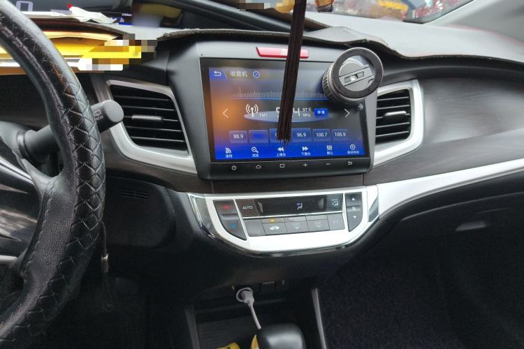 Used Honda Jade 2014 1.8L Automatic Comfort Elite Version 5 Seats Audio And AC Panel