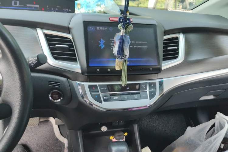 Used Honda Jade 2014 1.8L Automatic Comfort Elite Version 5 Seats Audio And AC Panel