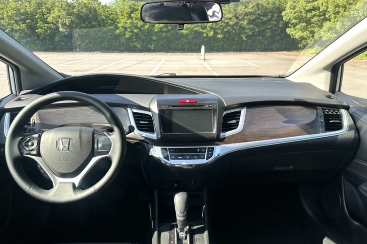Used Honda Jade 2014 1.8L Automatic Comfort Elite Version 5 Seats Audio And AC Panel