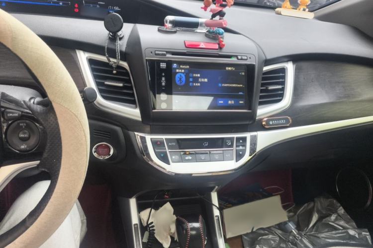 Used Honda Jade 2014 1.8L Automatic Comfort Elite Version 5 Seats Audio And AC Panel