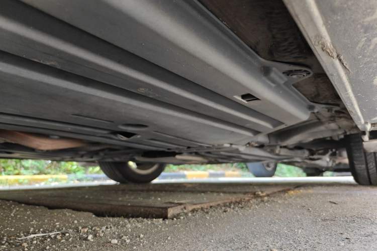 Used Honda Jade 2014 1.8L Automatic Comfort Elite Version 5 Seats Chassis Front Right