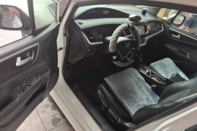 Used Honda Jade 2014 1.8L Automatic Comfort Elite Version 5 Seats Driver Seat