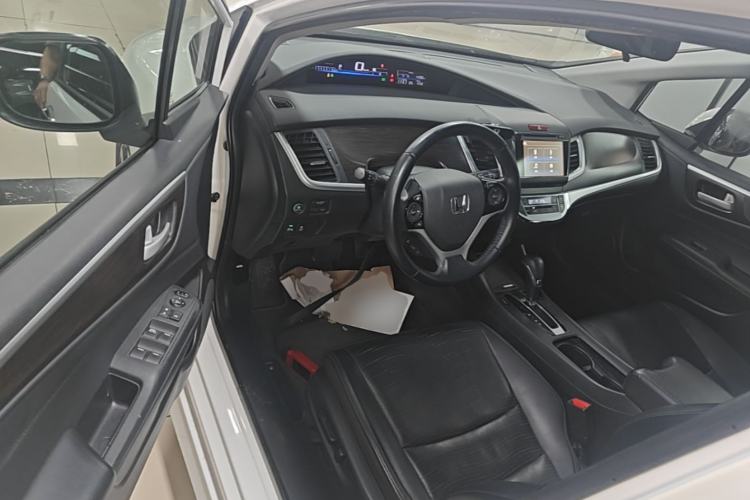 Used Honda Jade 2014 1.8L CVT Luxury Prestige Edition 5 Seats Driver Seat