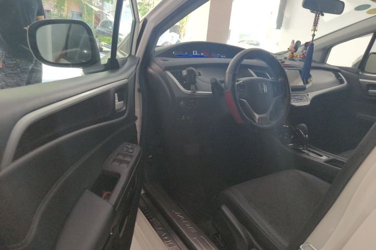 Used Honda Jade 2014 1.8L Automatic Comfort Elite Version 5 Seats Driver Seat