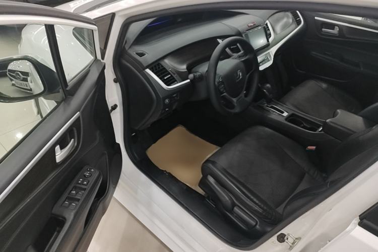Used Honda Jade 2014 1.8L Automatic Comfort Elite Version 5 Seats Driver Seat