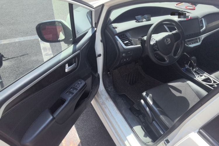 Used Honda Jade 2014 1.8L Automatic Comfort Elite Version 5 Seats Driver Seat