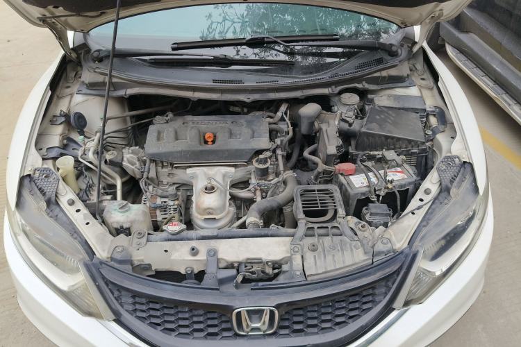 Used Honda Jade 2014 1.8L Automatic Comfort Elite Version 5 Seats Engine Bay