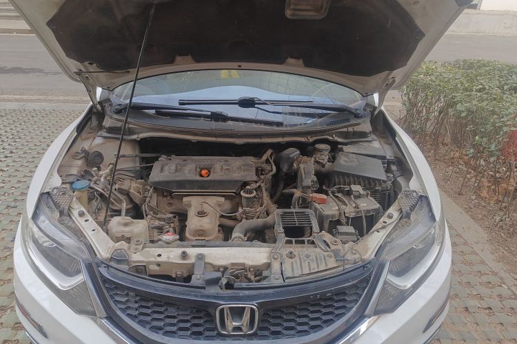 Used Honda Jade 2014 1.8L Automatic Comfort Elite Version 5 Seats Engine Bay