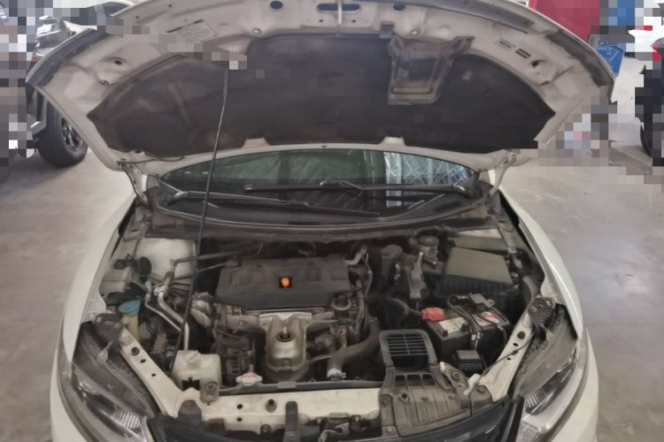 Used Honda Jade 2014 1.8L CVT Luxury Edition 5 seats Engine Bay