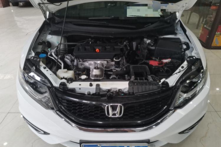 Used Honda Jade 2014 1.8L Automatic Comfort Elite Version 5 Seats Engine Bay