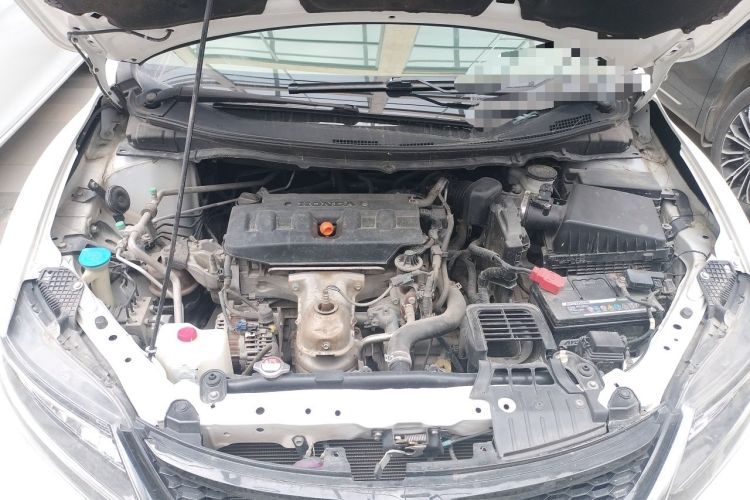 Used Honda Jade 2014 1.8L CVT Luxury Edition 5 seats Engine Bay