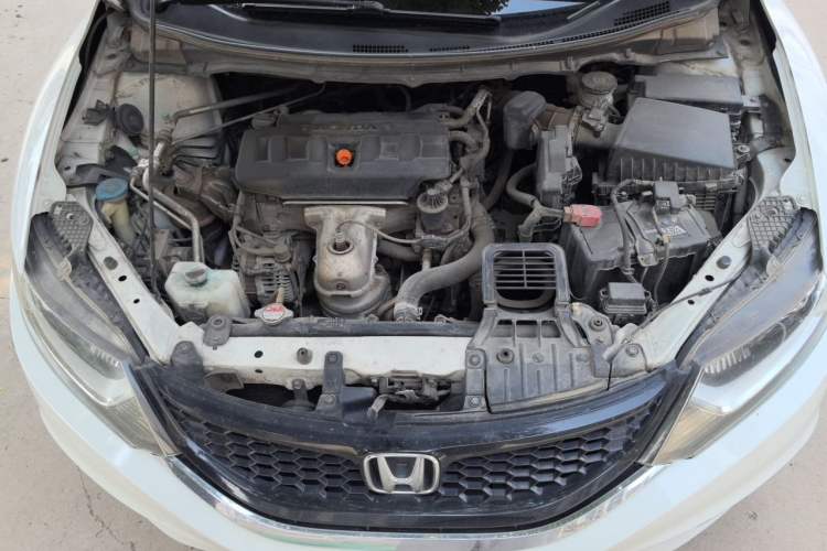 Used Honda Jade 2014 1.8L Automatic Comfort Elite Version 5 Seats Engine Bay