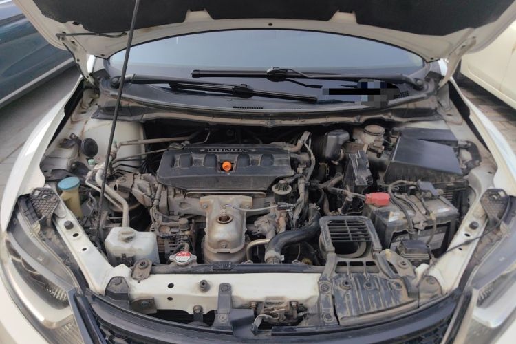 Used Honda Jade 2014 1.8L CVT Luxury Prestige Edition 5 Seats Engine Bay