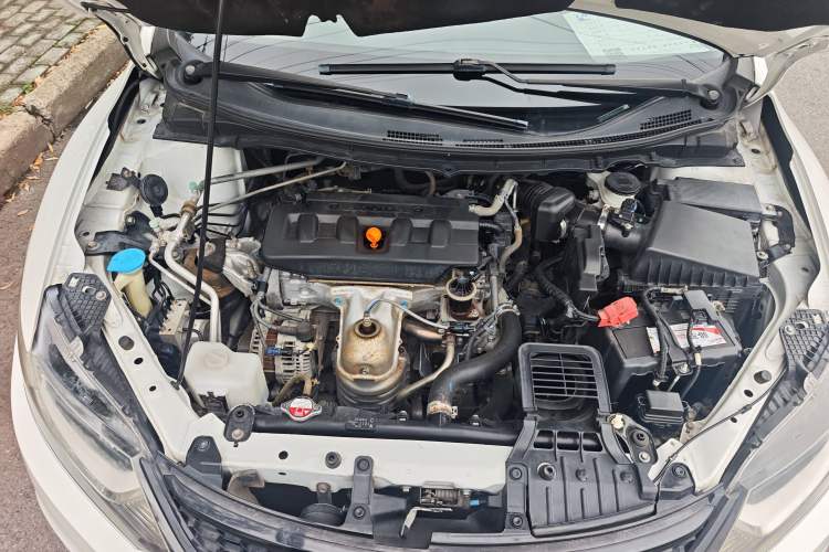 Used Honda Jade 2014 1.8L Automatic Comfort Elite Version 5 Seats Engine Bay