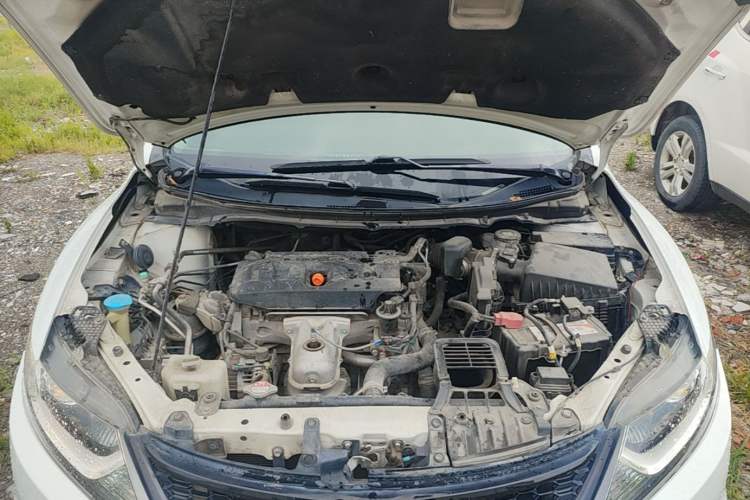Used Honda Jade 2014 1.8L Automatic Comfort Elite Version 5 Seats Engine Bay