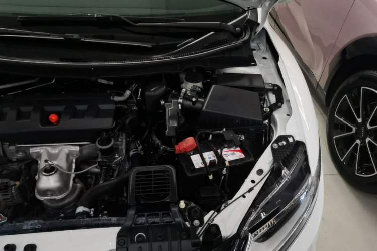 Used Honda Jade 2014 1.8L Automatic Comfort Elite Version 5 Seats Engine Bay Left
