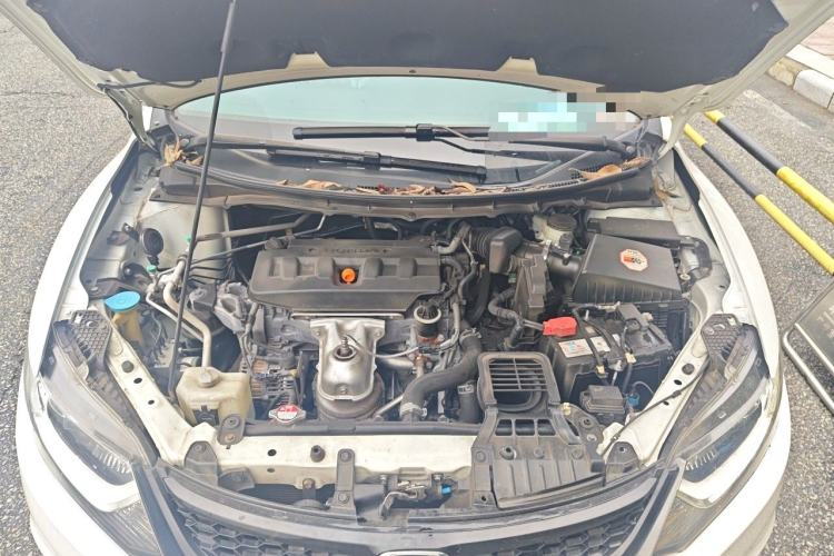 Used Honda Jade 2014 1.8L Automatic Comfort Elite Version 5 Seats Engine Bay