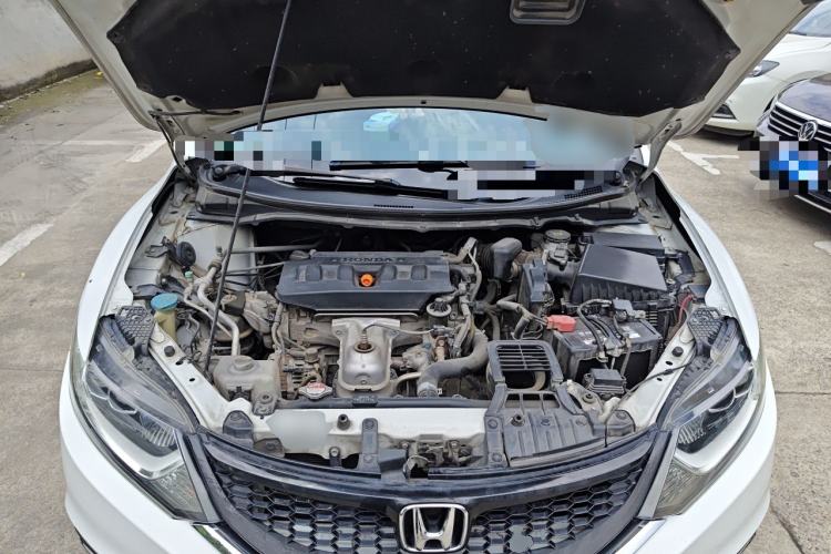 Used Honda Jade 2014 1.8L CVT Luxury Prestige Edition 5 Seats Engine Bay