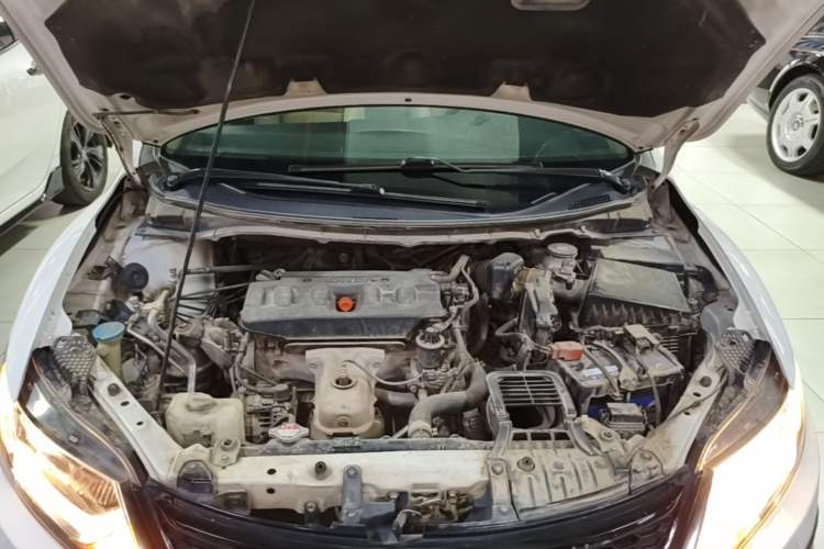 Used Honda Jade 2014 1.8L Automatic Comfort Elite Version 5 Seats Engine Bay