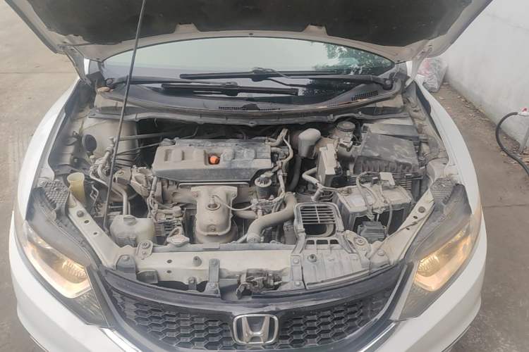 Used Honda Jade 2014 1.8L Automatic Comfort Elite Version 5 Seats Engine Bay