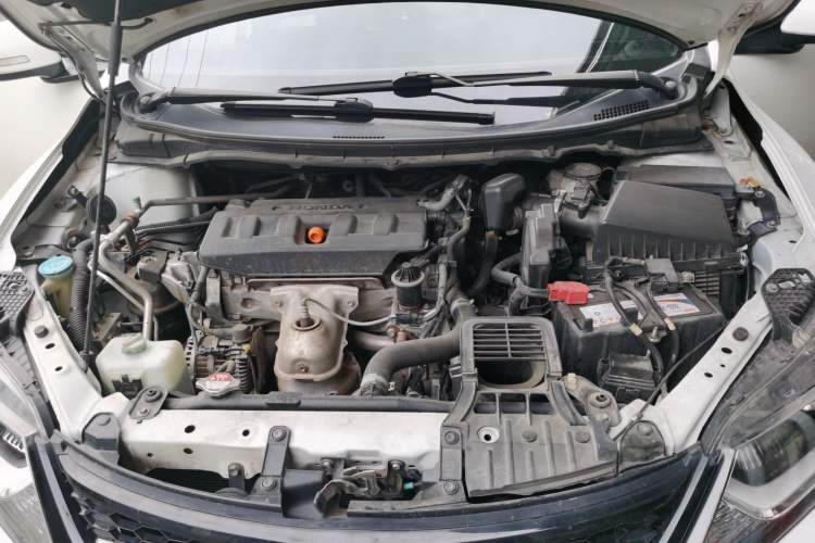 Used Honda Jade 2014 1.8L Automatic Comfort Elite Version 5 Seats Engine Bay