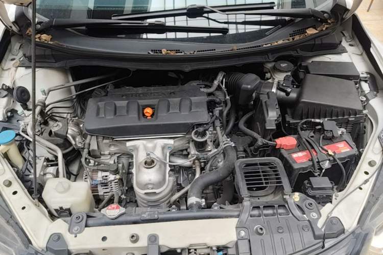 Used Honda Jade 2014 1.8L Automatic Comfort Elite Version 5 Seats Engine Bay