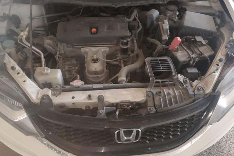 Used Honda Jade 2014 1.8L Automatic Comfort Elite Version 5 Seats Engine Bay