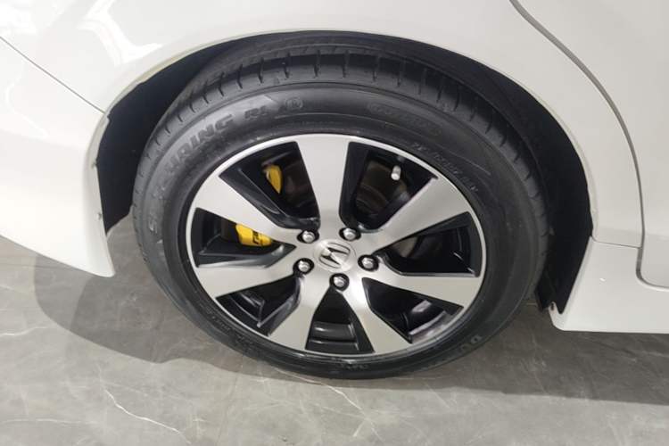 Used Honda Jade 2014 1.8L CVT Luxury Prestige Edition 5 Seats Exterior 5