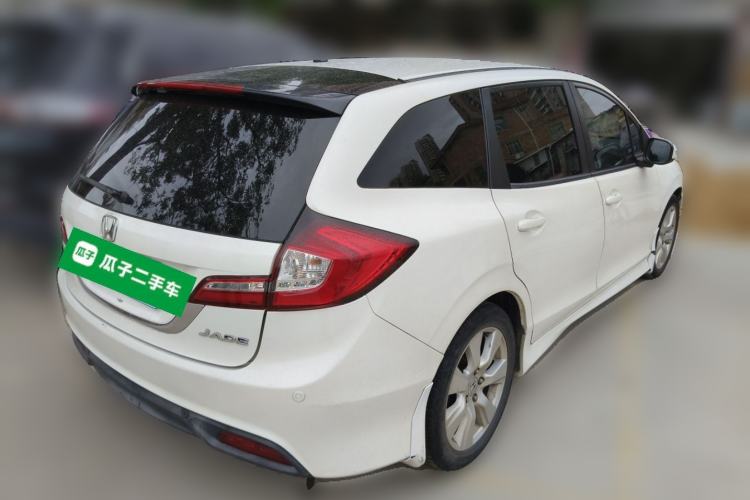 Used Honda Jade 2014 1.8L Automatic Comfort Elite Version 5 Seats Exterior 5