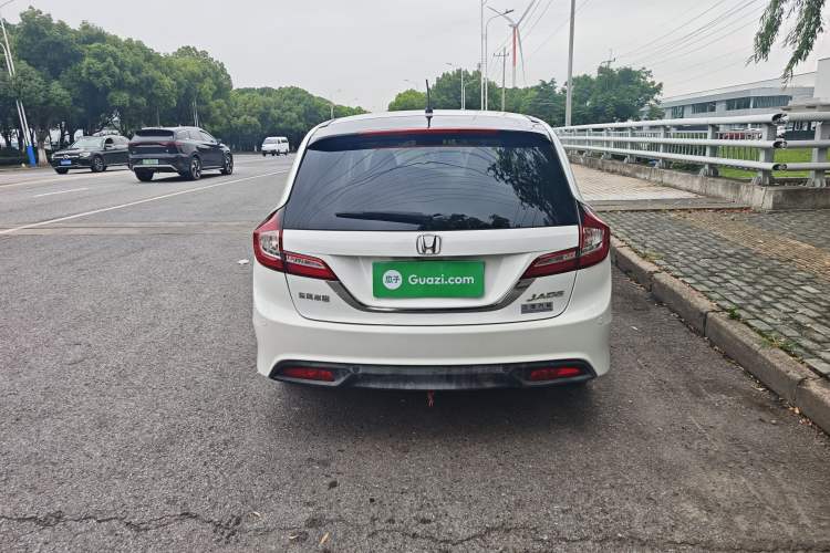 Used Honda Jade 2014 1.8L Automatic Comfort Elite Version 5 Seats Exterior 5