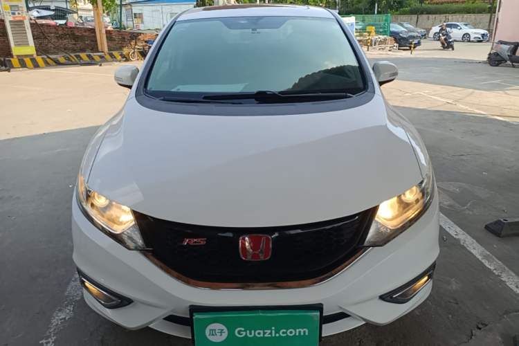 Used Honda Jade 2014 1.8L Automatic Comfort Elite Version 5 Seats Front