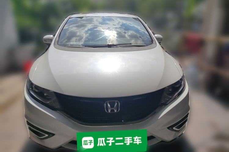 Used Honda Jade 2014 1.8L Automatic Comfort Elite Version 5 Seats Front