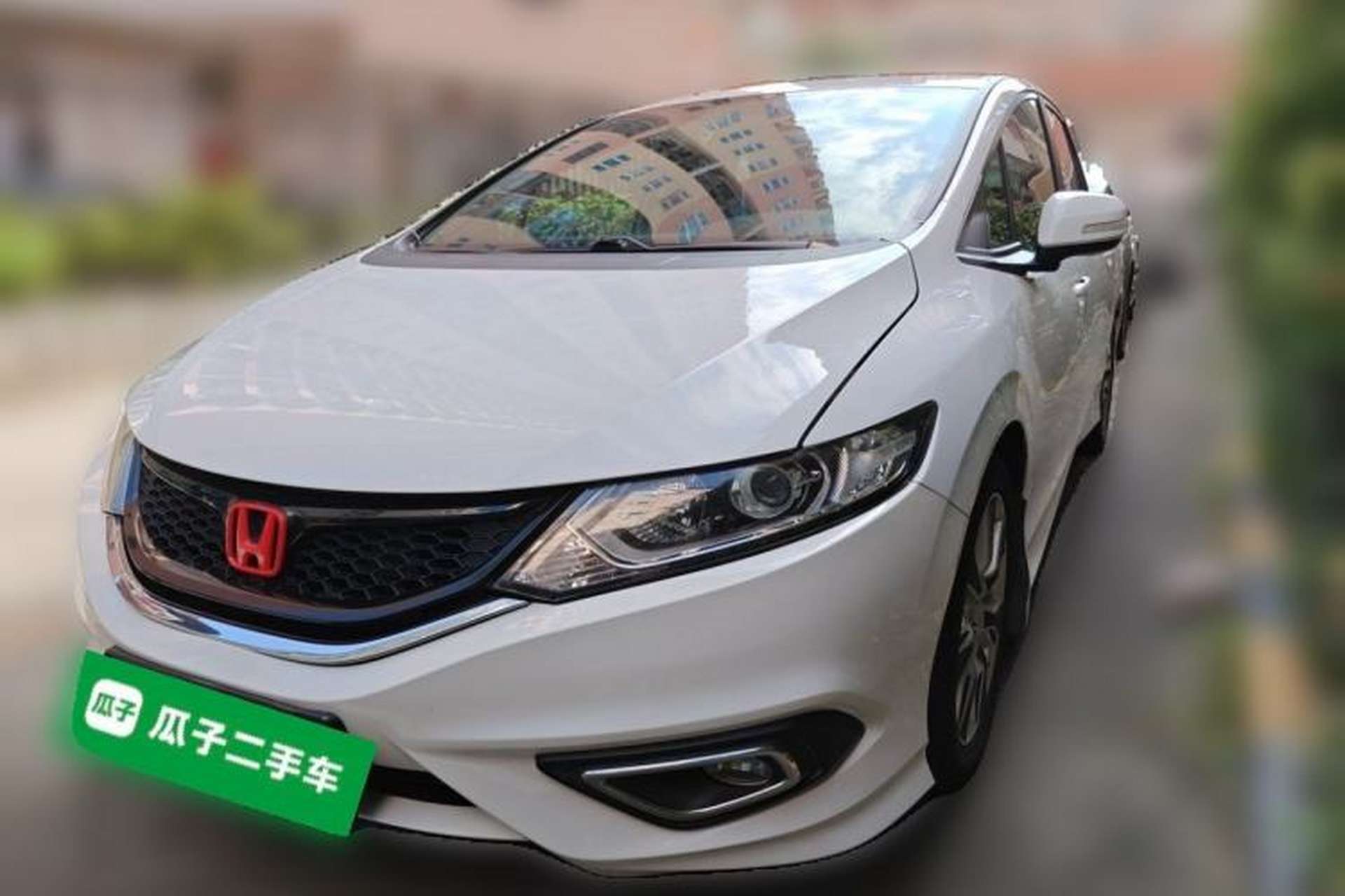 Used Honda Jade 2014 1.8L Automatic Comfort Elite Version 5 Seats Front Left 45 Deg
