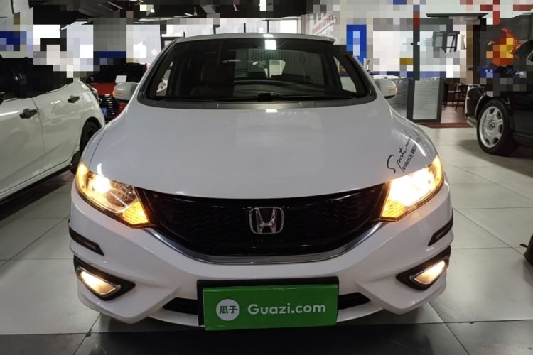 Used Honda Jade 2014 1.8L Automatic Comfort Elite Version 5 Seats Front