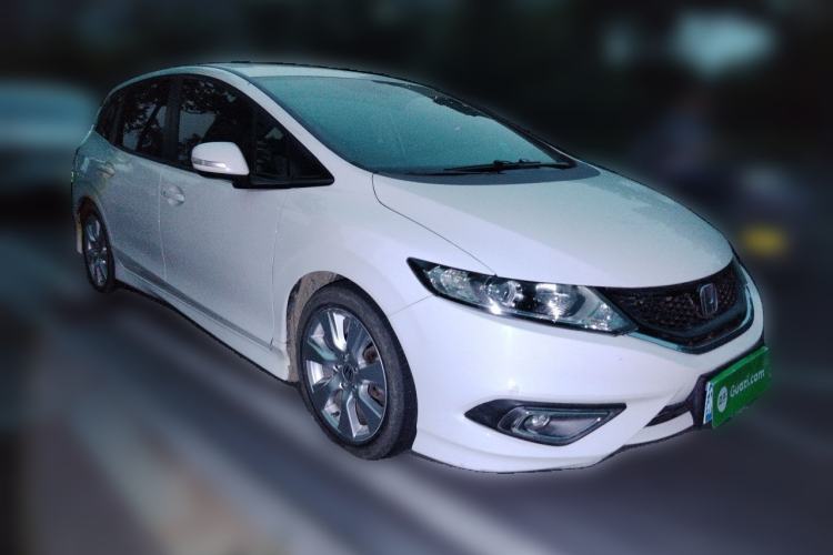 Used Honda Jade 2014 1.8L Automatic Comfort Elite Version 5 Seats Front Right 45 Deg