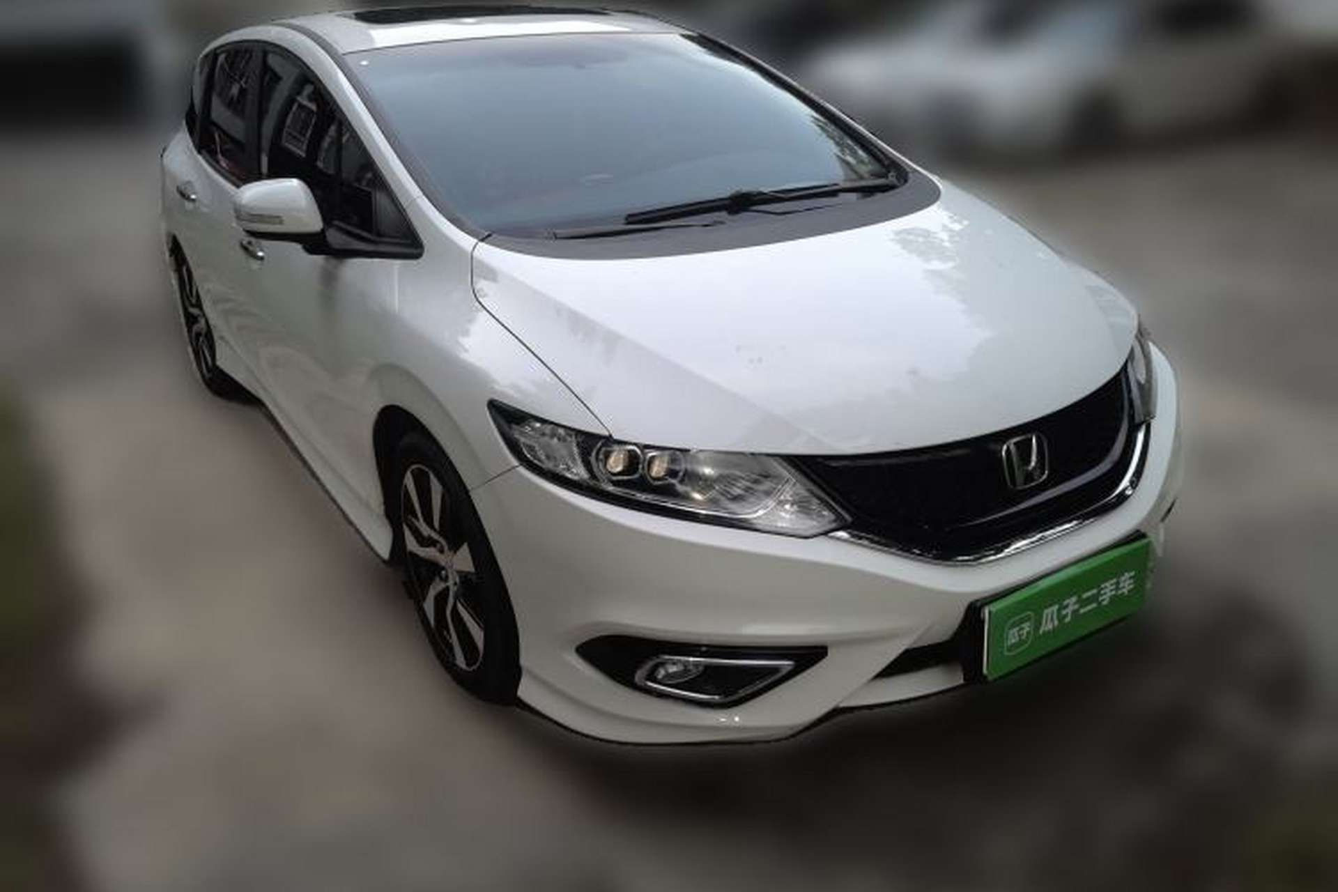 Used Honda Jade 2014 1.8L CVT Luxury Prestige Edition 5 Seats Front Right 45 Deg
