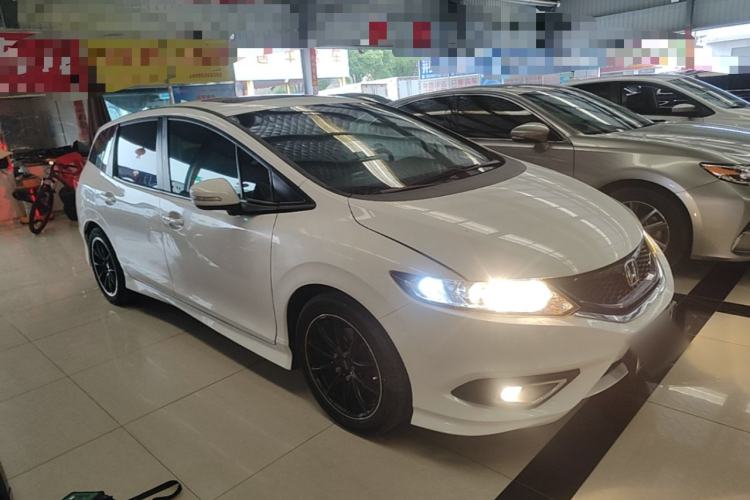 Used Honda Jade 2014 1.8L Automatic Comfort Elite Version 5 Seats Front Right 45 Deg