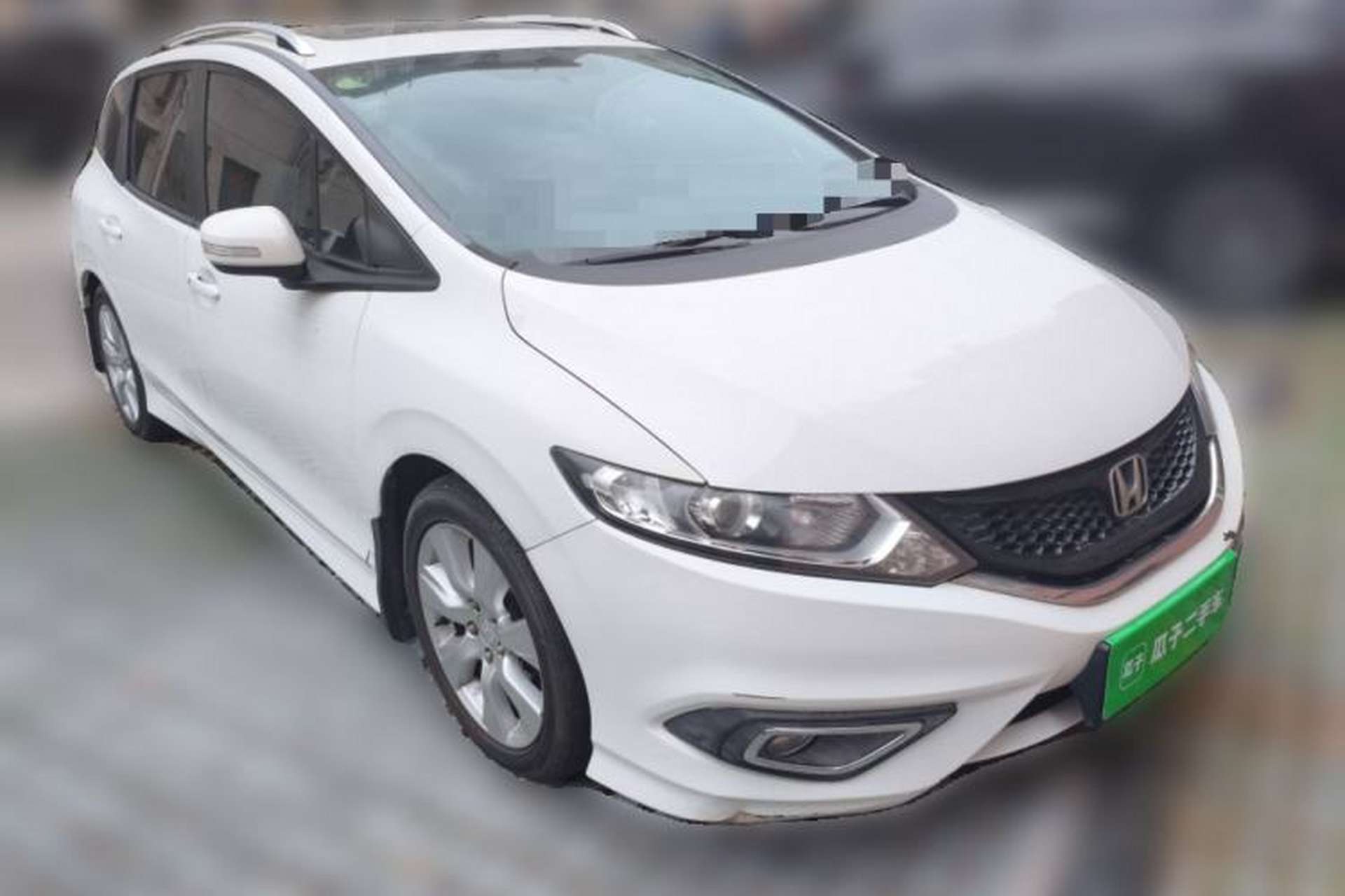 Used Honda Jade 2014 1.8L Automatic Comfort Elite Version 5 Seats Front Right 45 Deg