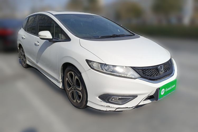Used Honda Jade 2014 1.8L Automatic Comfort Elite Version 5 Seats Front Right 45 Deg