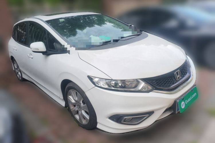 Used Honda Jade 2014 1.8L Automatic Comfort Elite Version 5 Seats Front Right 45 Deg